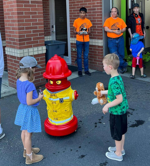 Shoreline FD Robot "Pluggie"